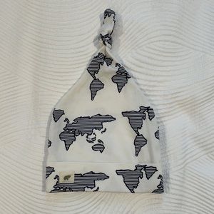 Monica + Andy New to the World Cap